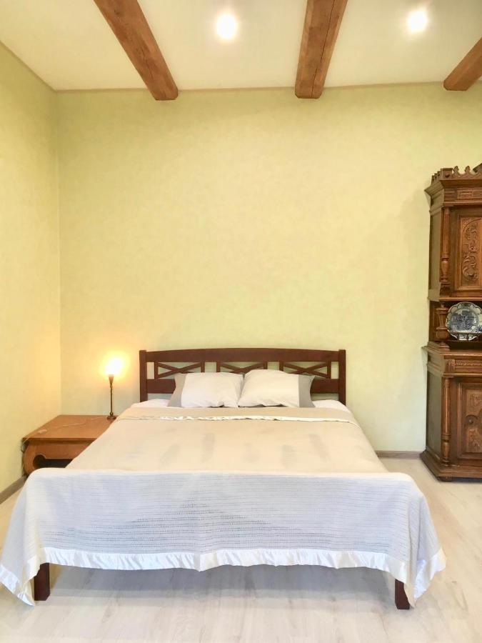Ligatne'S Village Studio Apartment מראה חיצוני תמונה